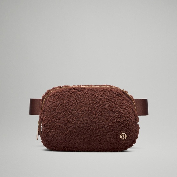 lululemon athletica Handbags - NWT Lululemon Everywhere Brown Fleece Belt Bag 1L
